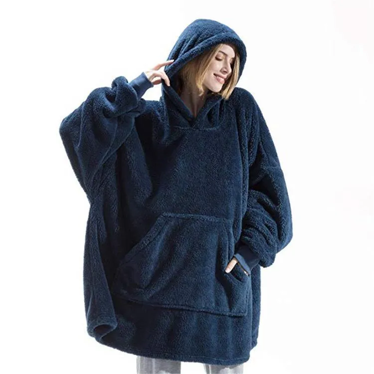 Felpa oversize con cappuccio plush morbido medio