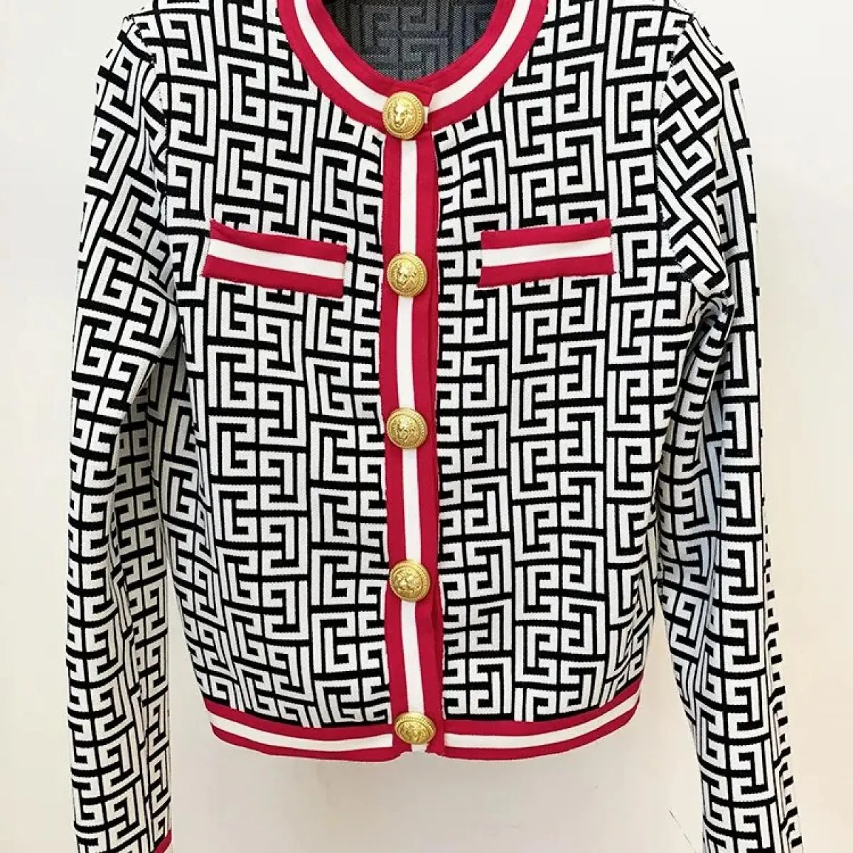 Giacca in maglia con monogramma e bottoni da donna di design cardigan alta moda autunno inverno 2023