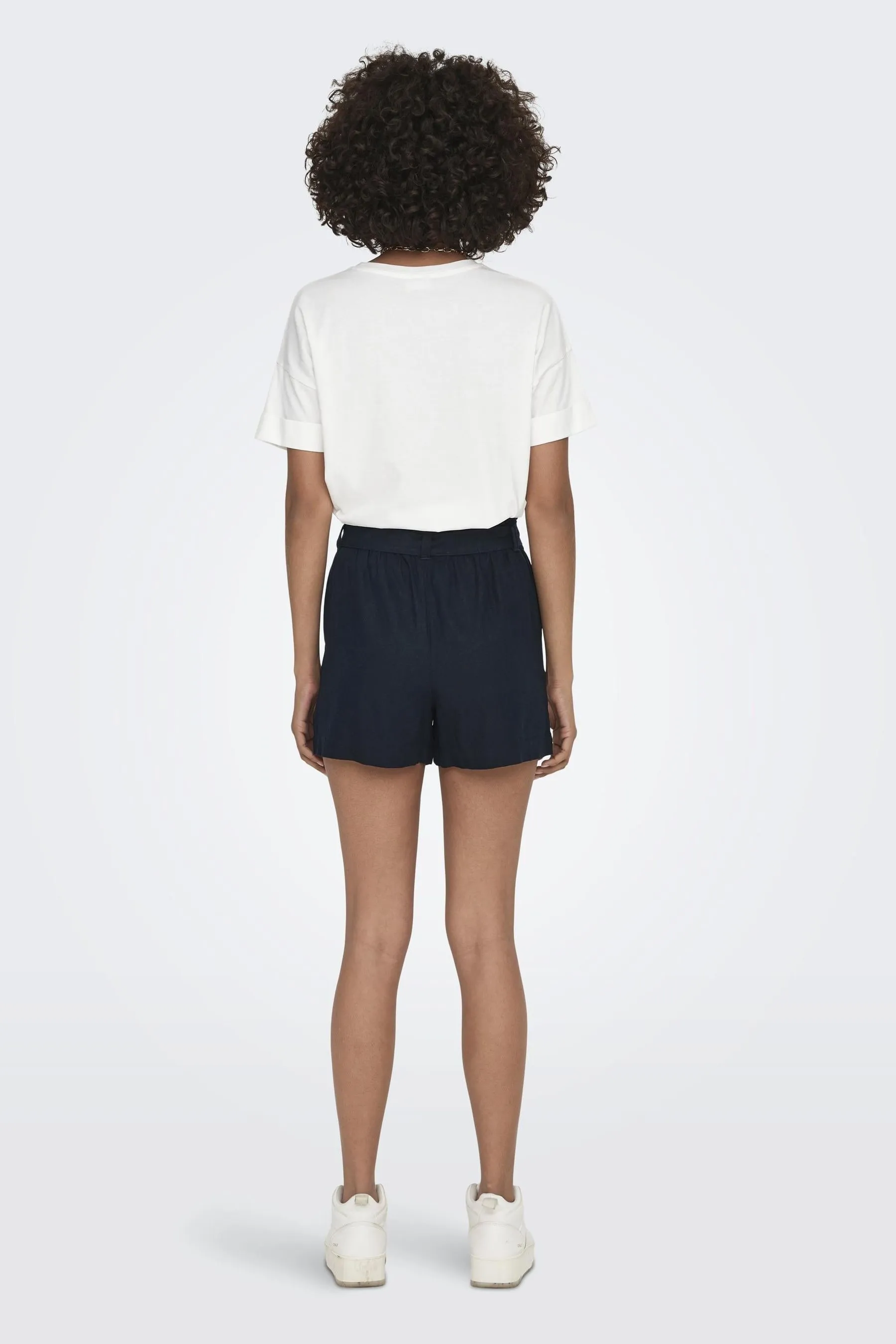 JDY - Shorts in misto lino allacciati in vita