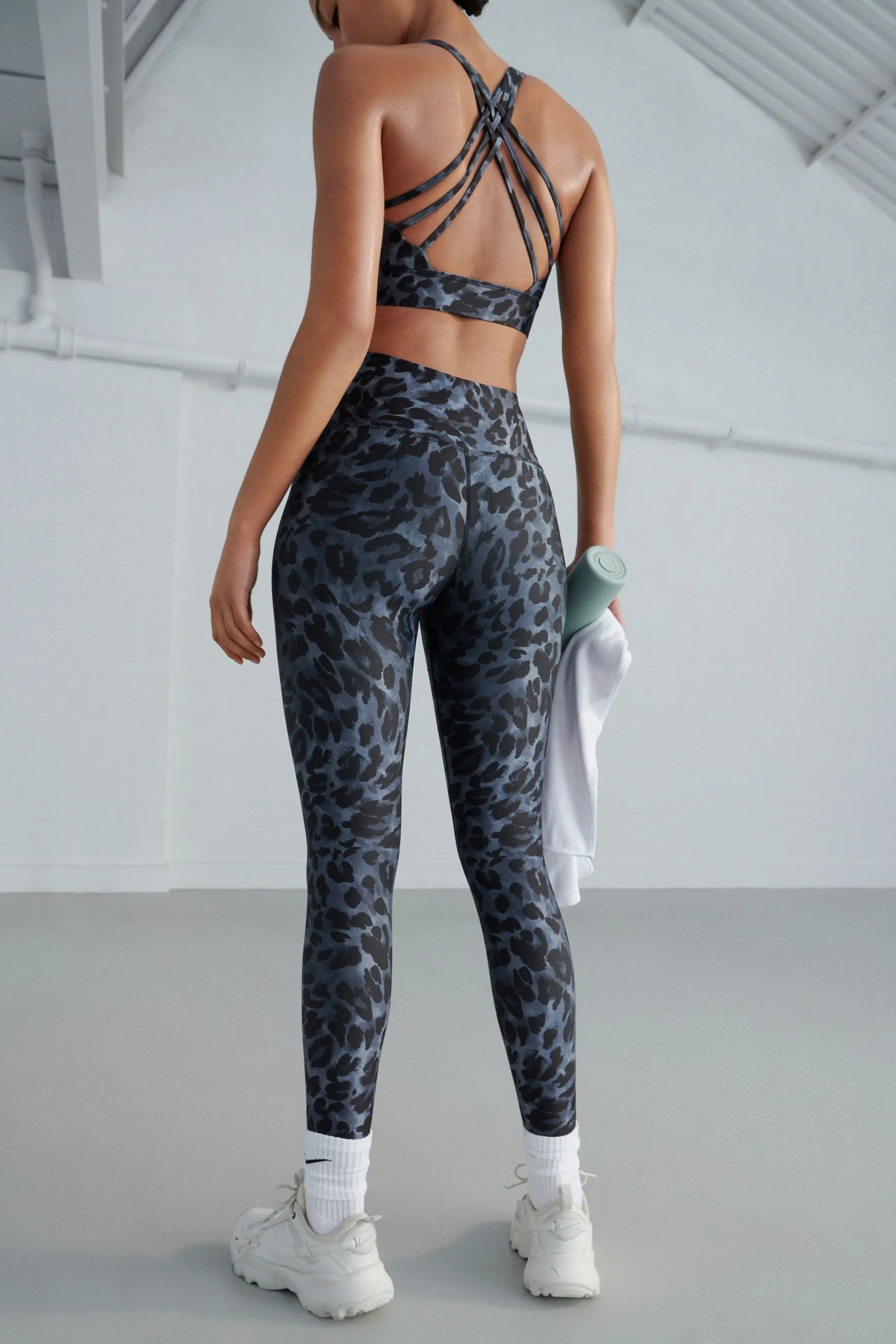 Leggings modellanti sportivi a vita alta