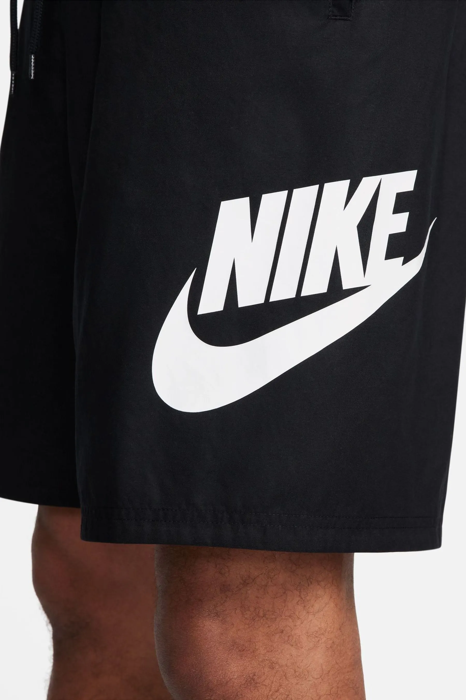 Nike Club - Shorts in tessuto