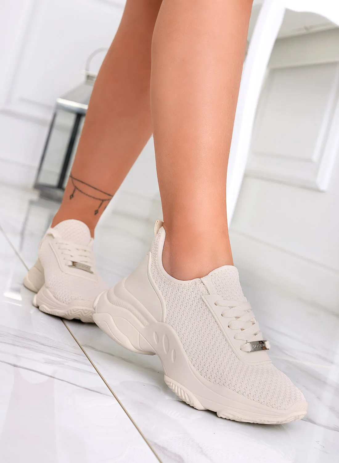 SHELBY - Sneakers Alexoo beige in tessuto elastico traforato