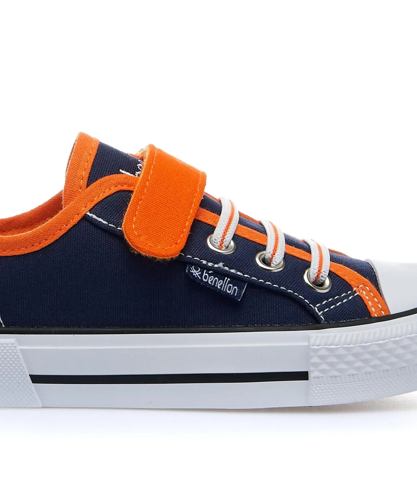 Sneakers blu in tessuto con velcro e lacci