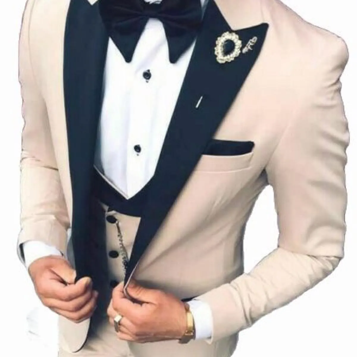 Ultimo costume di moda con risvolto a lancia Giacca da uomo Giacca da sposo Ballo nuziale Abito da lavoro 3 pezzi Slim Fit Tuxed